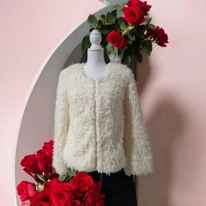 YA‎ LOS ANGELES FUZZY JACKET SIZE SMALL NWT IVORY IN COLOR